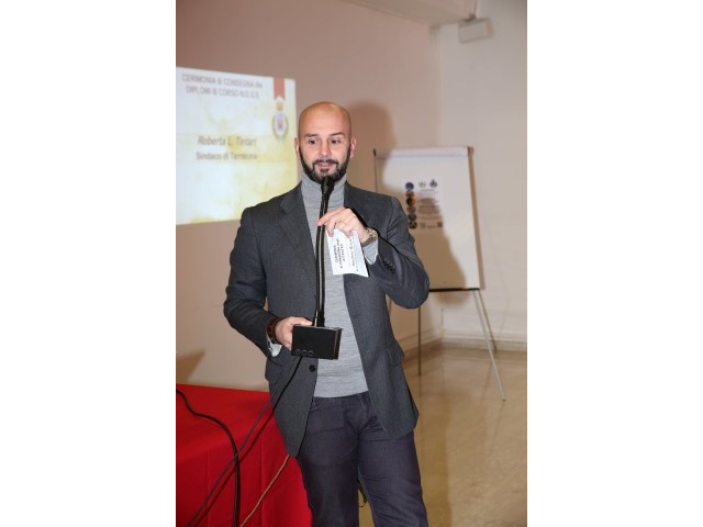 On. Europarlamentare N. Procaccini